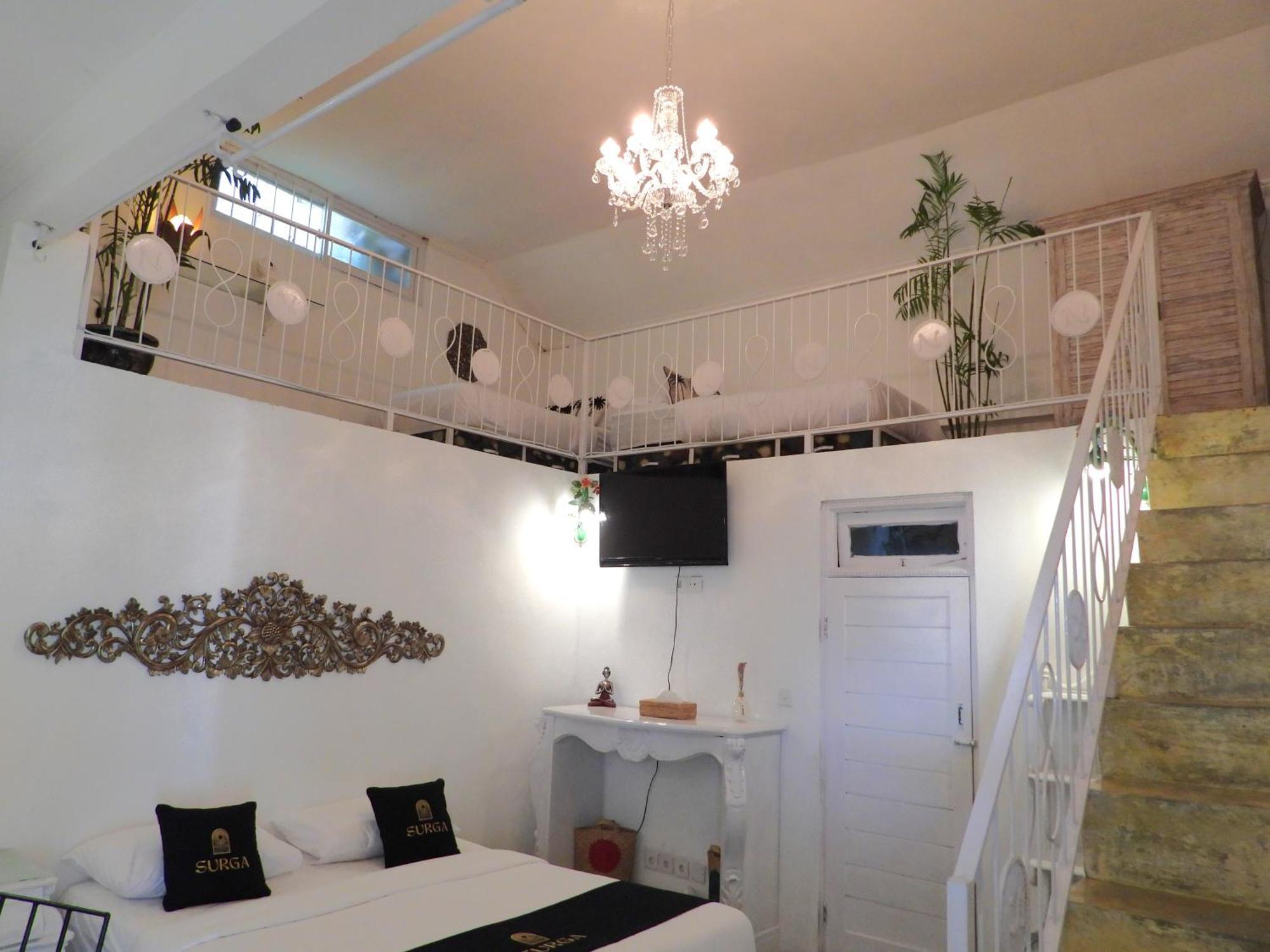 Surga Homestay Jimbaran Esterno foto
