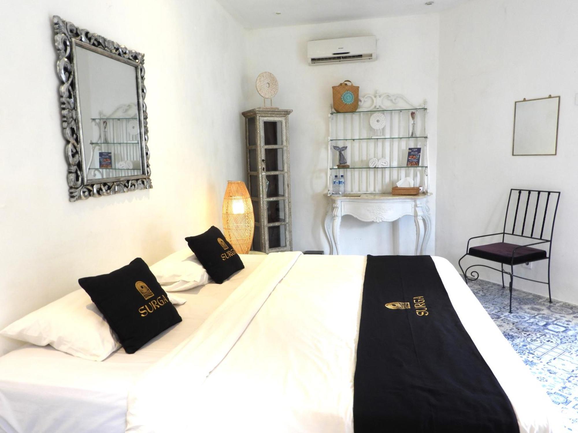 Surga Homestay Jimbaran Esterno foto